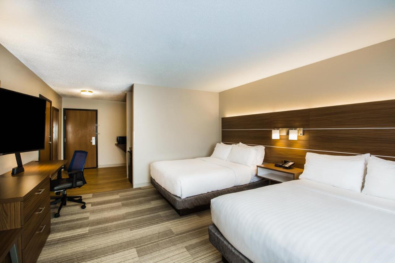 Holiday Inn Express Hotel & Suites Bellevue-Omaha Area By Ihg Екстериор снимка