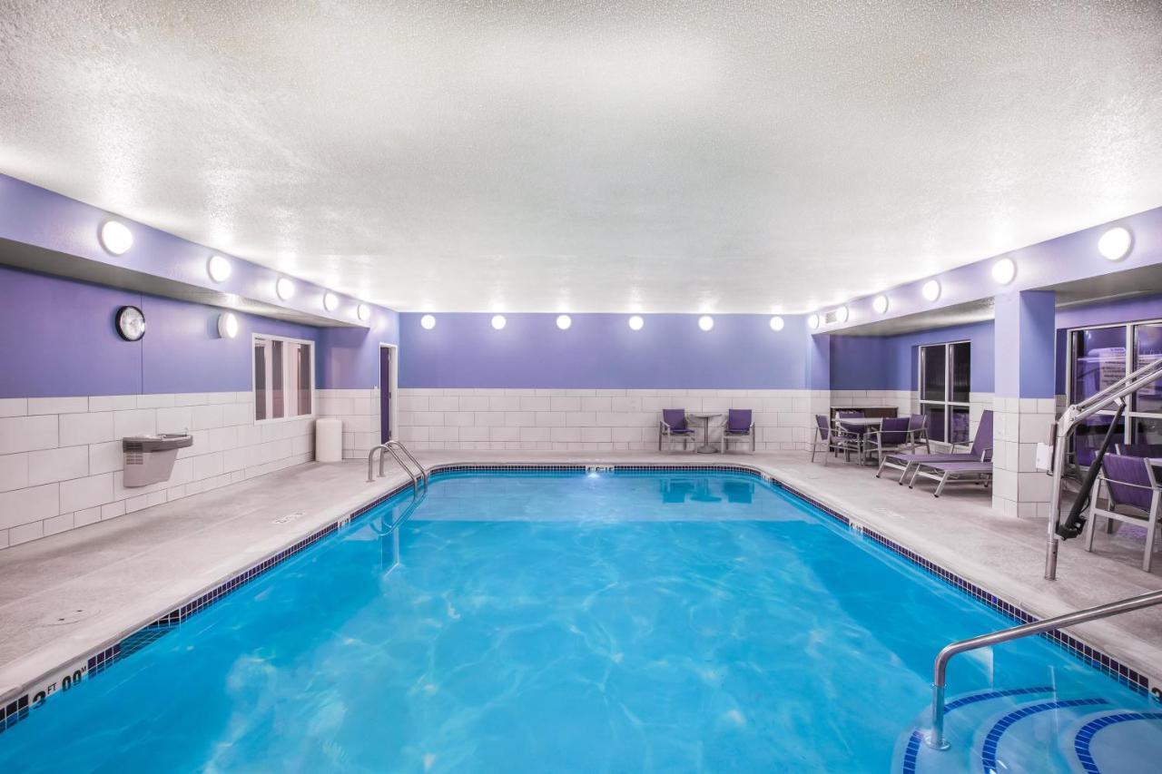 Holiday Inn Express Hotel & Suites Bellevue-Omaha Area By Ihg Екстериор снимка